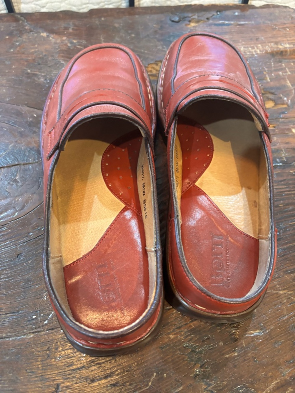 Born red leather mule - Picture 3 of 3